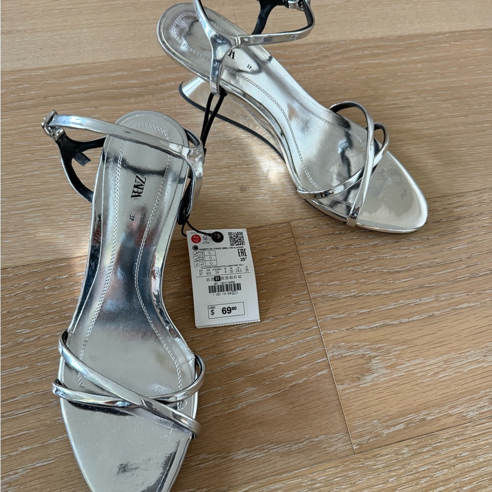 Zara Metallic Silver Wedges